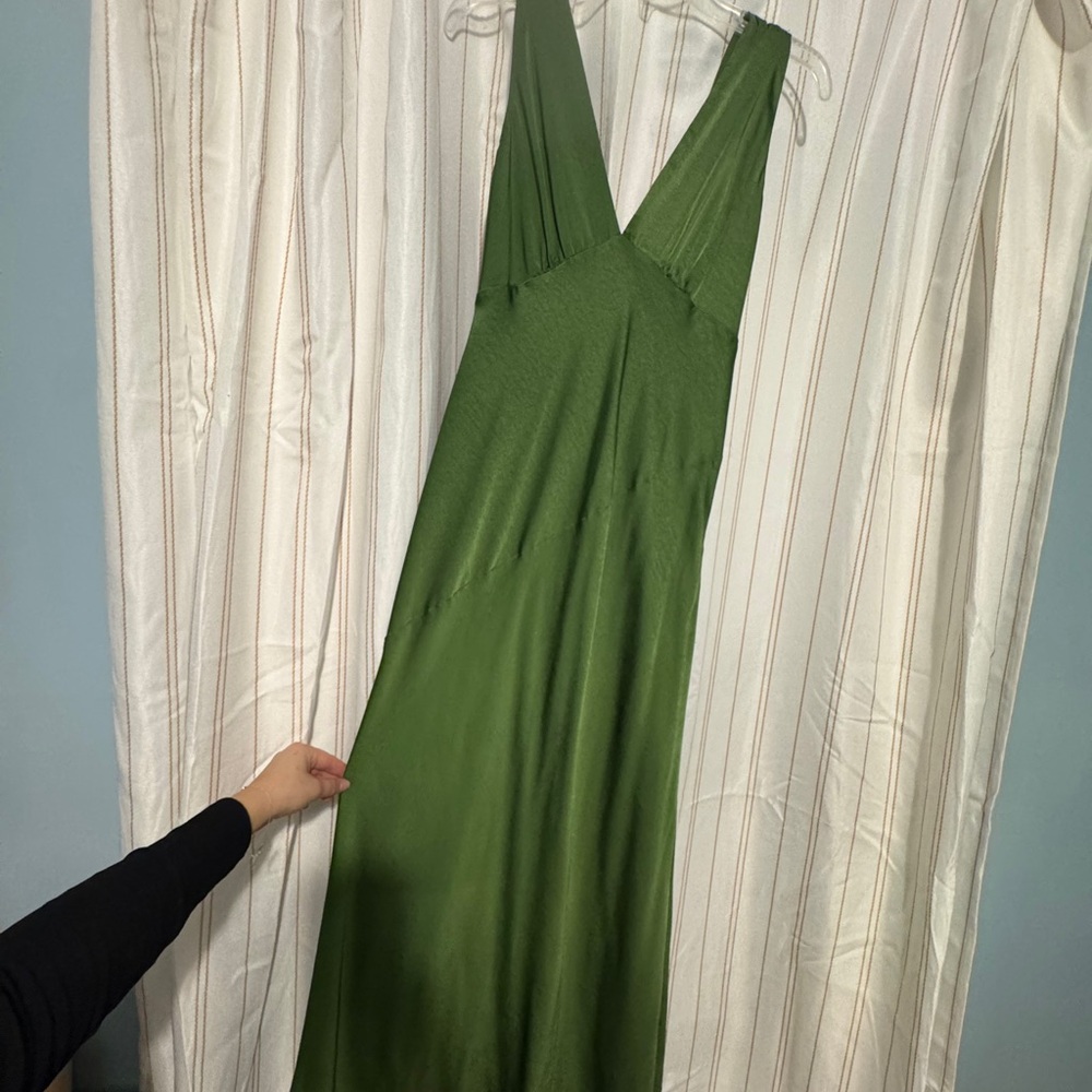 Meshki cowl neck green dress - Picture 2 of 7